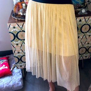 Gold skirt